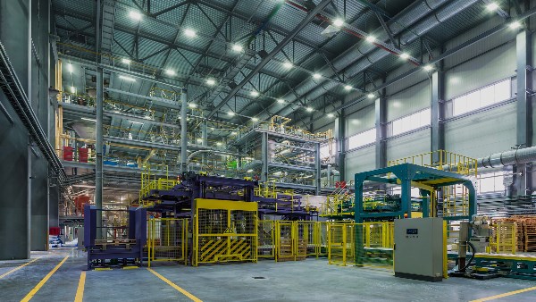 تباطؤ نمو نشاط قطاع التصنيع في السويد خلال نوفمبر 2025