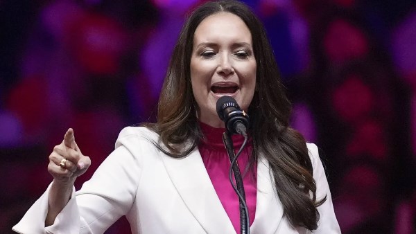 وزيرة الزراعة الأمريكية تهدد بخفض التمويل الفيدرالي للولايات الزرقاء بسبب برنامج SNAP