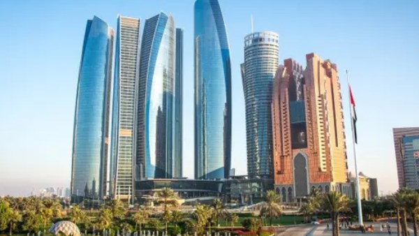 ارتفاع إيرادات المنشآت الفندقية في الإمارات 7.2% خلال 9 أشهر