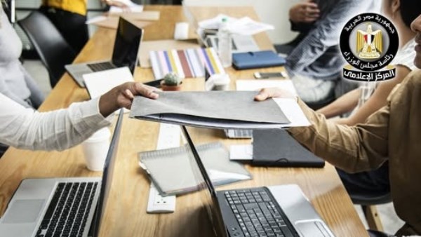 فرص عمل في 10 محافظات.. وزارة العمل تعلن نشرة التوظيف نصف الشهرية