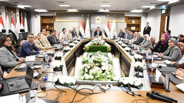 وزير الرياضة يضع اللمسات الأخيرة لمشروع تحويل مراكز الشباب إلى مراكز خدمة مجتمعية عالمية