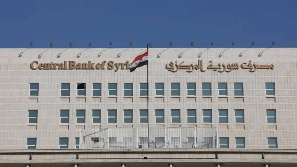 مسؤول يكشف عن مكتسبات رفع العقوبات الاقتصادية عن سوريا