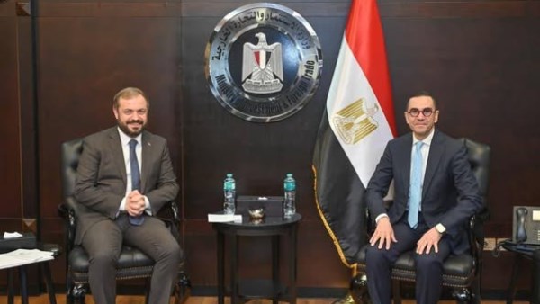 مصر وأرمينيا تبحثان تعزيز التعاون الاقتصادي وزيادة التبادل التجاري والاستثمارات المشتركة