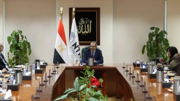 وزير الاتصالات: إنتاج أكثر من 10 ملايين جهاز محمول خلال 2025 