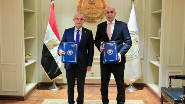  بروتوكول تعاون لتمكين طلاب المدارس من الاستفادة من الأنشطة المالية غير المصرفية