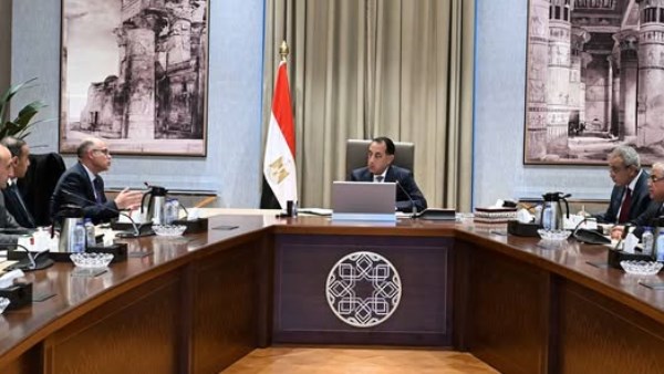 رئيس الوزراء يكشف عن آخر تطورات خطة التوسع في طرح الشركات بالبورصة العام المقبل