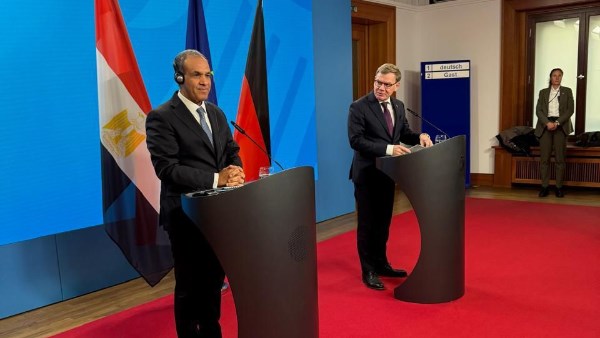 وزير الخارجية