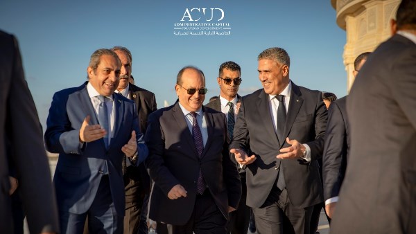 رئيسَ وزراء الجزائر