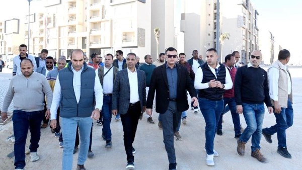 وزير الإسكان