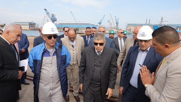  الفريق أسامة ربيع