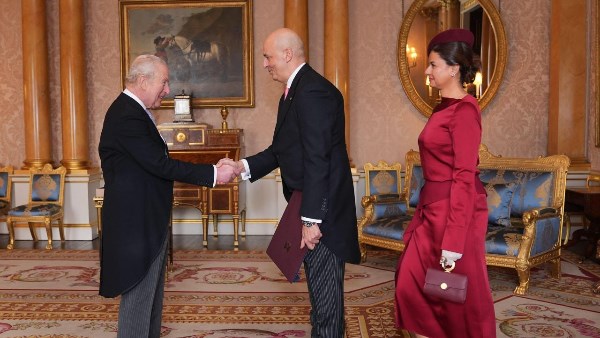 السفير أشرف سويلم