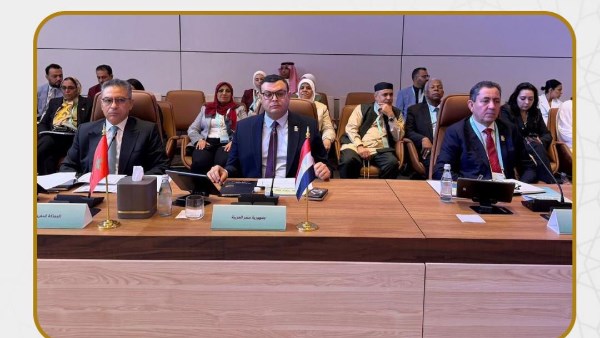 وزير الإسكان