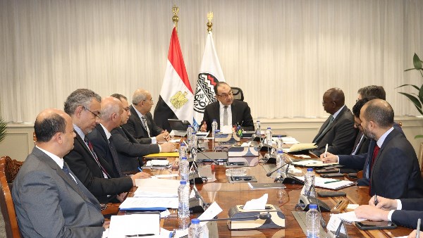 وزير قطاع الأعمال العام