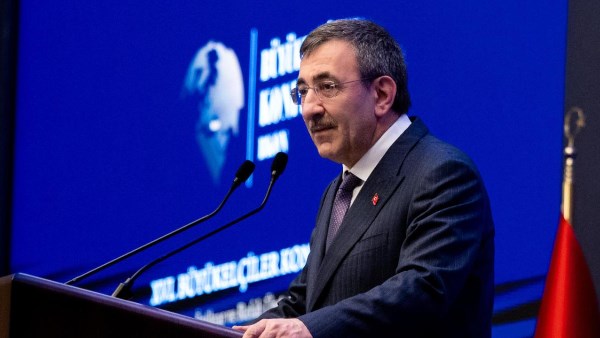 نائب الرئيس التركي