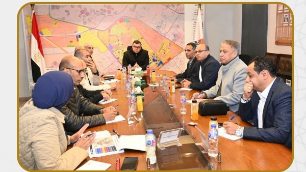 وزير الإسكان