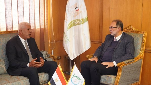 الدكتور طارق الهوبي