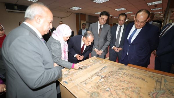 وزير الخارجية