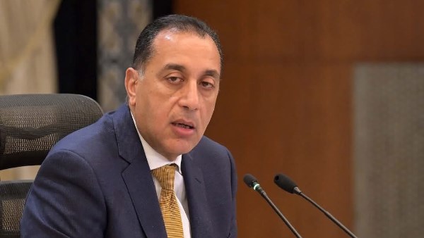 رئيس الوزراء يتابع حادث كسر خط غاز بمدينة السادس من أكتوبر
