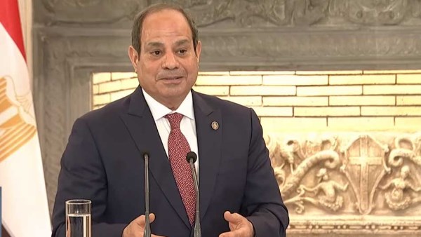 الرئيس عبد الفتاح السيسي الرئيس عبد الفتاح السيسي