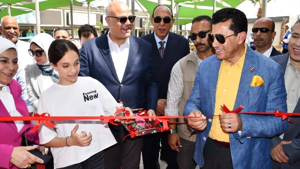 وزير الشباب ومحافظ القليوبية يفتتحان ملتقي «توظيف مصر» بالقليوبية وزير الشباب ومحافظ القليوبية يفتتحان ملتقي «توظيف مصر» بالقليوبية