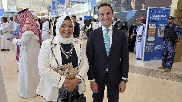 الدكتور عبد الخالق إبراهيم ورئيس تحرير مجلة أصول مصر الدكتور عبد الخالق إبراهيم ورئيس تحرير مجلة أصول مصر
