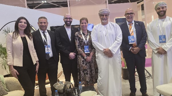 جناح شركة «الأهلي صبور» في معرض عُمان العقاري جناح شركة «الأهلي صبور» في معرض عُمان العقاري