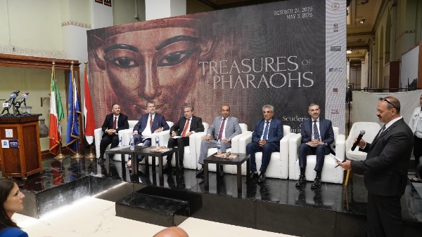 معرض كنوز الفراعنة معرض كنوز الفراعنة