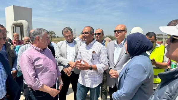نائب وزير الإسكان يجري جولة تفقدية موسعة لمتابعة منظومة مياه الشرب بالشرقية نائب وزير الإسكان يجري جولة تفقدية موسعة لمتابعة منظومة مياه الشرب بالشرقية