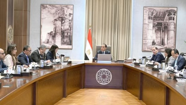 رئيس الوزراء يكشف عن أبرز الكيانات المنفذة للاستثمارات العامة خلال النصف الأول رئيس الوزراء يكشف عن أبرز الكيانات المنفذة للاستثمارات العامة خلال النصف الأول
