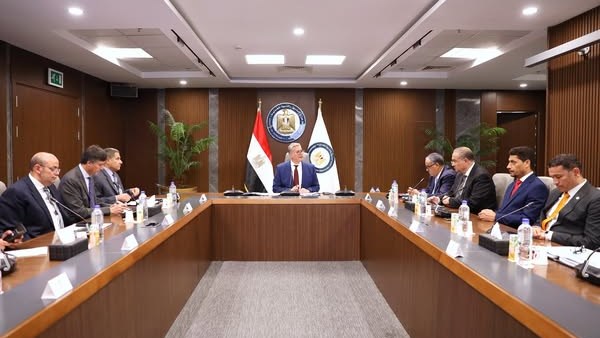 «بدر الدين للبترول» تنجح في حفر 13 بئرًا جديدة وإصلاح 39 بالصحراء الغربية «بدر الدين للبترول» تنجح في حفر 13 بئرًا جديدة وإصلاح 39 بالصحراء الغربية
