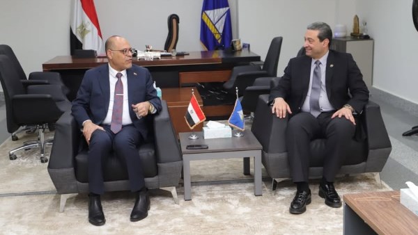 وزير العمل يعلن عن 500 منحة تدريب مهني مجانية للشباب