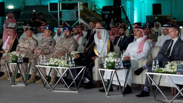 “الصناعات العسكرية” السعودية تعلن تدشين شركة بي إيه إي سيستمز العربية “الصناعات العسكرية” السعودية تعلن تدشين شركة بي إيه إي سيستمز العربية