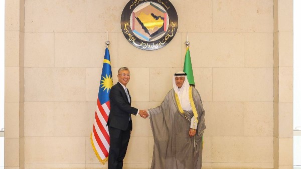دول الخليج وماليزيا تبحثان آخر مستجدات اتفاقية التجارة الحرة دول الخليج وماليزيا تبحثان آخر مستجدات اتفاقية التجارة الحرة