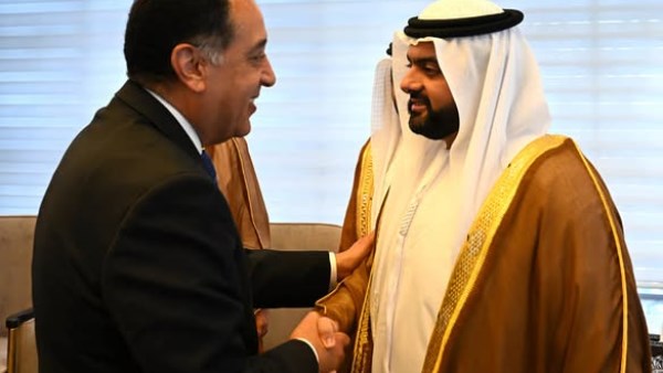 رئيس الوزراء يستعرض الفرص الاستثمارية مع ولي عهد إمارة الفجيرة رئيس الوزراء يستعرض الفرص الاستثمارية مع ولي عهد إمارة الفجيرة