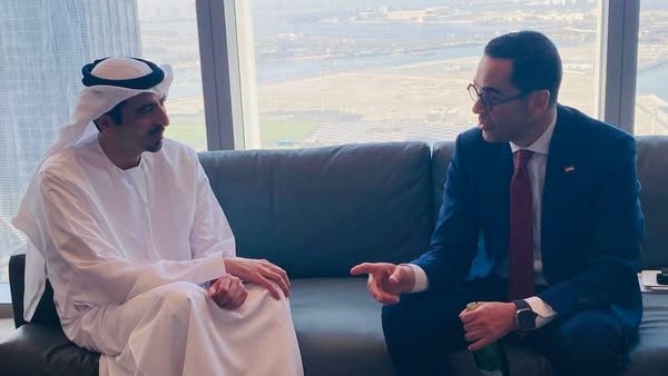وزير الاستثمار يبحث مع شركة مدن العقارية مستجدات مشروع رأس الحكمة وزير الاستثمار يبحث مع شركة مدن العقارية مستجدات مشروع رأس الحكمة