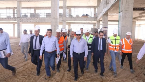 جولة وزير الصناعة في الصعيد.. متابعة مشروعات القطار السريع والتنمية الصناعية (صور) جولة وزير الصناعة في الصعيد.. متابعة مشروعات القطار السريع والتنمية الصناعية (صور)