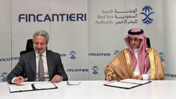 بالتفاصيل.. شراكة سعودية إيطالية لتعزيز السياحة البحرية في البحر الأحمر بالتفاصيل.. شراكة سعودية إيطالية لتعزيز السياحة البحرية في البحر الأحمر