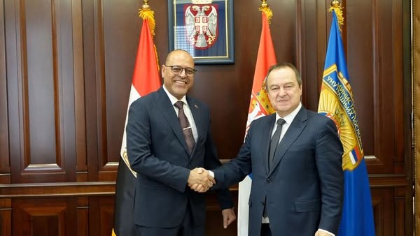 خطة للربط الإلكتروني بين مصر وصربيا 