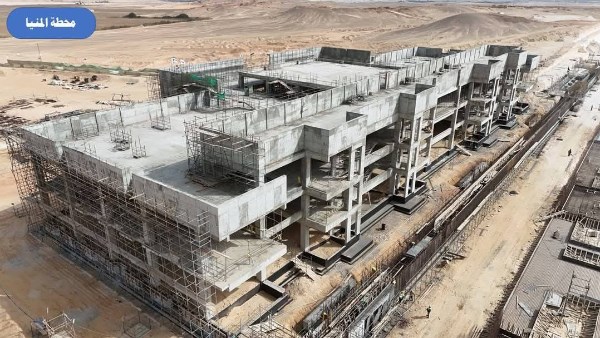 القطار الكهربائي السريع