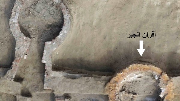 بقايا تحصينات عسكرية بقايا تحصينات عسكرية