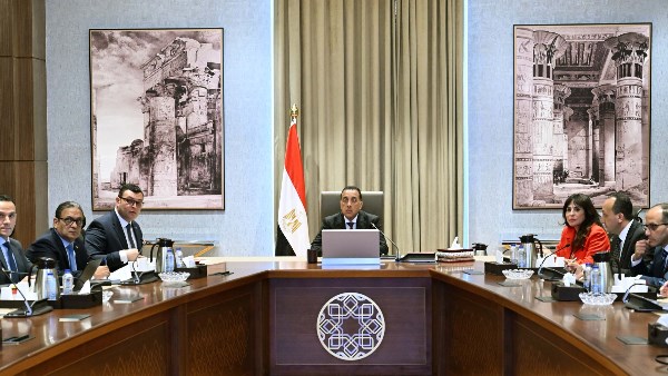 مجلس الوزراء مجلس الوزراء