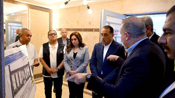 رئيس الوزراء رئيس الوزراء