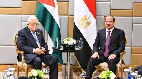 الرئيس عبد الفتاح السيسي الرئيس عبد الفتاح السيسي