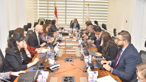 وزير الاستثمار وزير الاستثمار