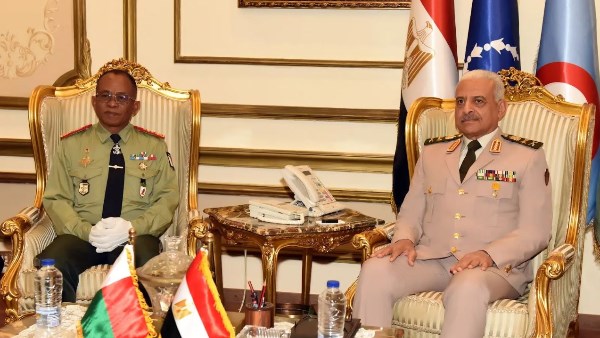 الفريق أول عبد المجيد صقر الفريق أول عبد المجيد صقر