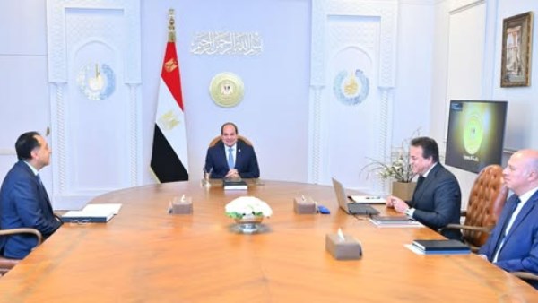 الرئيس عبد الفتاح السيسي الرئيس عبد الفتاح السيسي