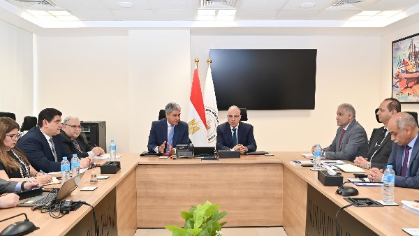 وزيرا الري والسياحة