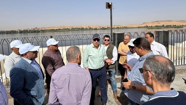 وزير الموارد المائية والري وزير الموارد المائية والري