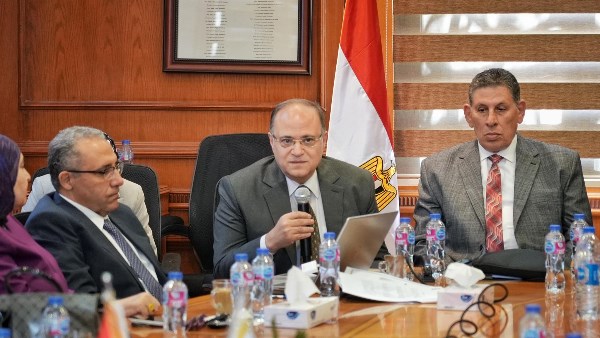 الدكتور علي الغمراوي الدكتور علي الغمراوي