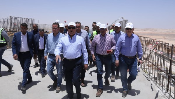 وزير الصناعة والنقل وزير الصناعة والنقل